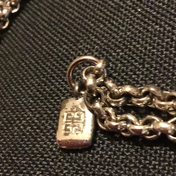 GIVENCHY, EUC NECKLACE SMOKEY QUARTZ STONE. CHAIN 31” length. Stone 2 1/2 “. - Picture 2 of 5